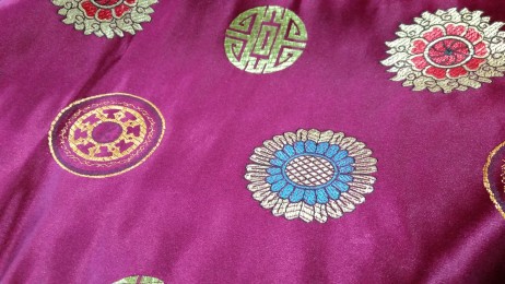 Tchuba Inteira - Vestido Tradicional Budista em Brocado M