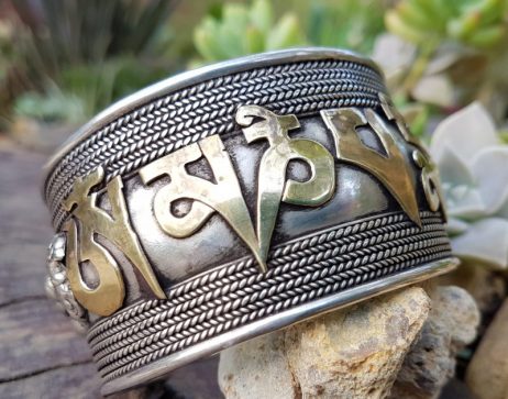 Bracelete Mantra da Compaixão com Vajra - OM MANI PADME HUNG