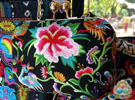 Clutche Yunnan - Bolsa Bordada - Image 2