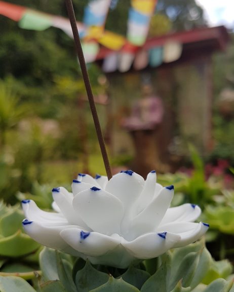 Incensário Porcelana Flór de Lótus Azul - Image 2