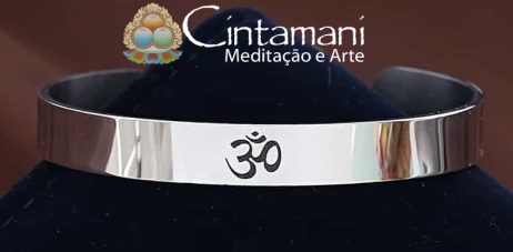 Bracelete em Aço com Sílaba OM