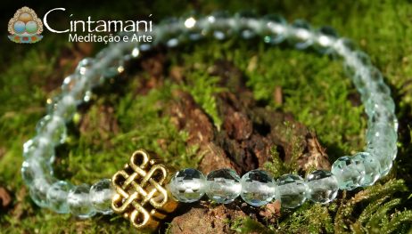 Pulseira de Cristais Azuis e Nó-Sem-Fim - Conexões Positivas - Dourado - Image 3
