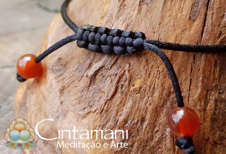 Pulseira da Amizade com Mantra da Compaixão em Ágata Natural - Macramê - Preta - Image 2