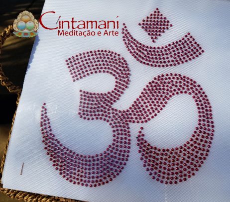 Estampa Sílaba OM - Hotfix - Artesanato e Armarinho - Vermelho