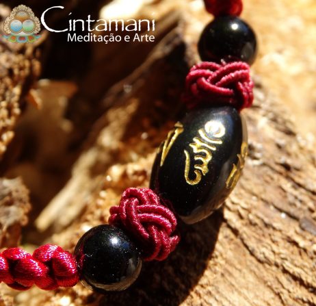 Pulseira da Amizade com Mantra da Compaixão em Ágata Natural - Macramê - Preta com Fio Bordeaux - Image 2