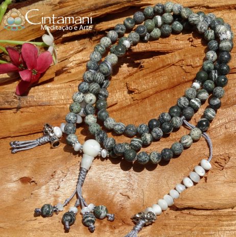 Mala Budista de 108contas em Olho de Tigre Verde 6mm e Madrepérola - Rosário Tibetano - Japamala - Image 3